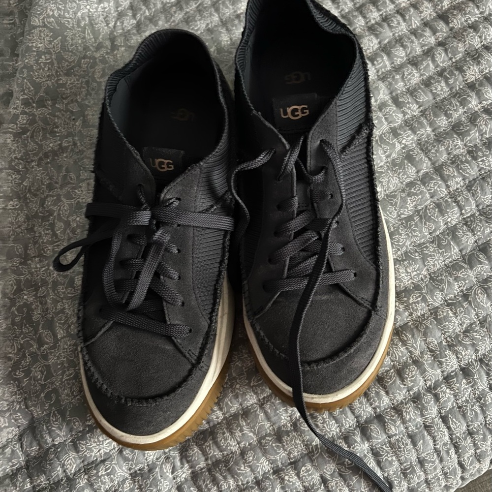 Women’s UGG Ez Duzzit Lace Sneakers